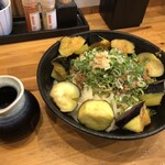 高浜や - 揚げなすと挽肉ぶっかけ　\( ˆoˆ )/