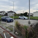 とんかつ零 浜松店 - 駐車場。