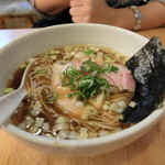 麺や 福一 - 中華そばしょうゆ・あっさり￥750