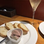 ワイン食堂TreTre - 