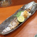 温鮮酒場 ちょんまげ - 秋刀魚１本塩焼き
