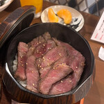 ネオ大衆居酒屋ロータス - 牛まぶし重¥1,980