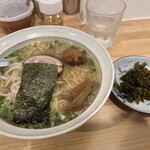 背油豚骨らぁ麺 仁家 - 
