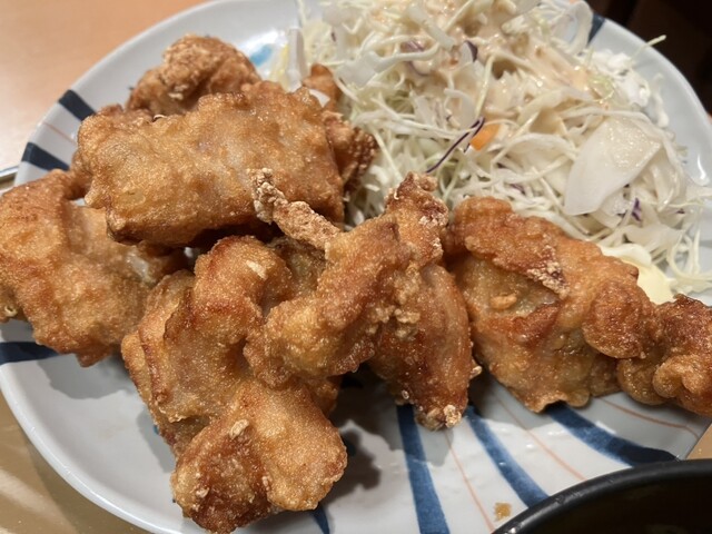 Yayoi Ken Honmachi Dori Ten