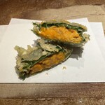 天ぷら やぐち - うにの紫蘇巻き