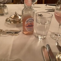 メインダイニングルーム - 