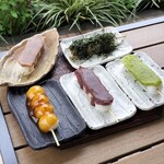 武平作 - みたらし、こしあん、うぐいす 海苔 栗