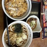 山田うどん - 料理写真: