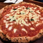 アンティーカ ピッツェリア ダ ミケーレ - 