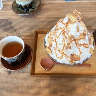 お土産と喫茶 足立_0