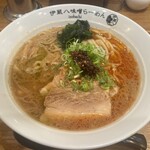 伊蔵八味噌らーめん - 