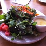 Tiki's Grill & Bar - サラダ