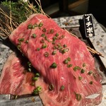 前沢牛舎 伏見屋 - 