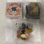 館最中本舗　湖月庵 - 料理写真:和菓子３種