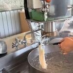 ぴょんぴょん舎冷麺工房製造販売課 - 