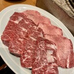 炭火焼肉ホルモンさわいし - 