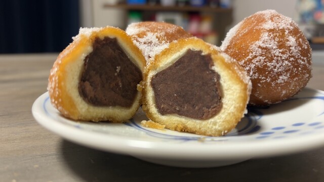 昔懐かしのドーナツを満喫(^O^)』by おうしょ : 栗山製菓駅前売店