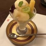 かにしげ - 変更季節パフェ500円×4