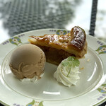 Manpei Hotel Cafe Terrace