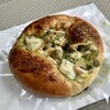 パン工房　リップカレント - シーフードバジル ¥259