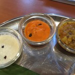 ニラー 南インド料理 京橋店 - 3種のチャトニも美味しい♪