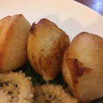 ニラー 南インド料理 - ベビーカステラよりちょっと歯応えがあって甘さ控えめなネイパニヤラムの素朴さがたまらない