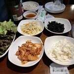 中一会館  - キムチ・ナムル
