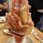 ベリーココ - 季節のパフェ（ももといちじく）