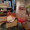 cafe NooNe アメ村店