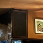 木馬 - 開店時からあると言うスピーカー