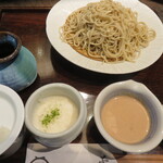 蕎麦料理處 萱 - 千曲そば