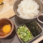 京の虎牛 近江牛焼肉と神戸ビーフ - 