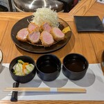 車道 フライのぶた福 - 〈特上〉ヒレ芯とんかつ定食