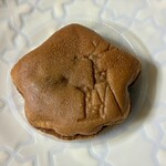 にしき堂  - 生地はもっちり感あり