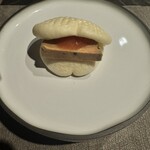 レンゲ - ホアグラパオ　ふあふああったかく最初から美味いー！