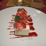 BUTCHER'S CUT - ニューヨークチーズケーキ(デカいです)