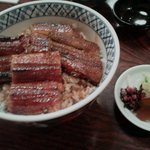 うなぎの新甫 - 漬物が違います。