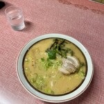 田沢旅館 - 味噌ラーメン800円。