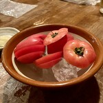 快食酒房馬車屋 - 料理写真:トマト