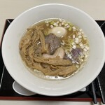 麺屋 あきづ - 料理写真:牛骨だしの中華そば（塩）味玉950円
