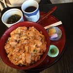 南ばら亭 - i山椒で頂く阿波尾鶏親子丼