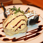 イチ - 焼きバナナ濃厚バニラアイス添え