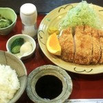 Takumi Tonkatsu Nagata - 特製ロース定食