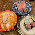 きらら寿司 箱堤店  - 漬けマグロはフワフワでどれも美味しい