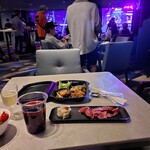 ディーカードラウンジ - 