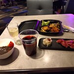 ディーカードラウンジ - 