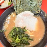 横浜家系ラーメン 宮里家 - 
