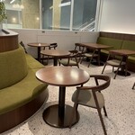 八芳園洋菓子店 - 内観