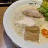 麺 ヒキュウ 六甲道店