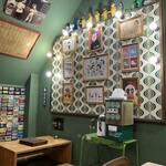 ウメノ商店 - 店内